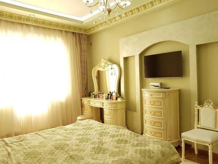 Бобур парк Яккасарой 5 ком  Сдаётся роскошная квартира в нов