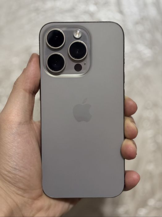 iPhone 15 pro 256 GB, Natural titanium