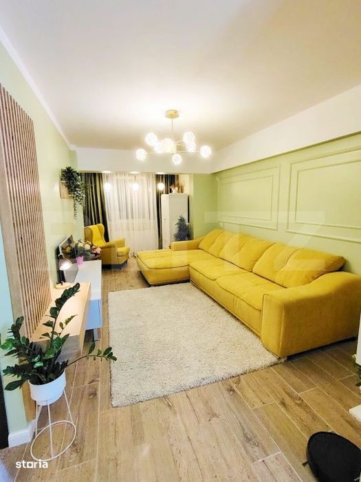 Apartament modern de vanzare, 2 camere zona Aleea Strugurilor + loc de