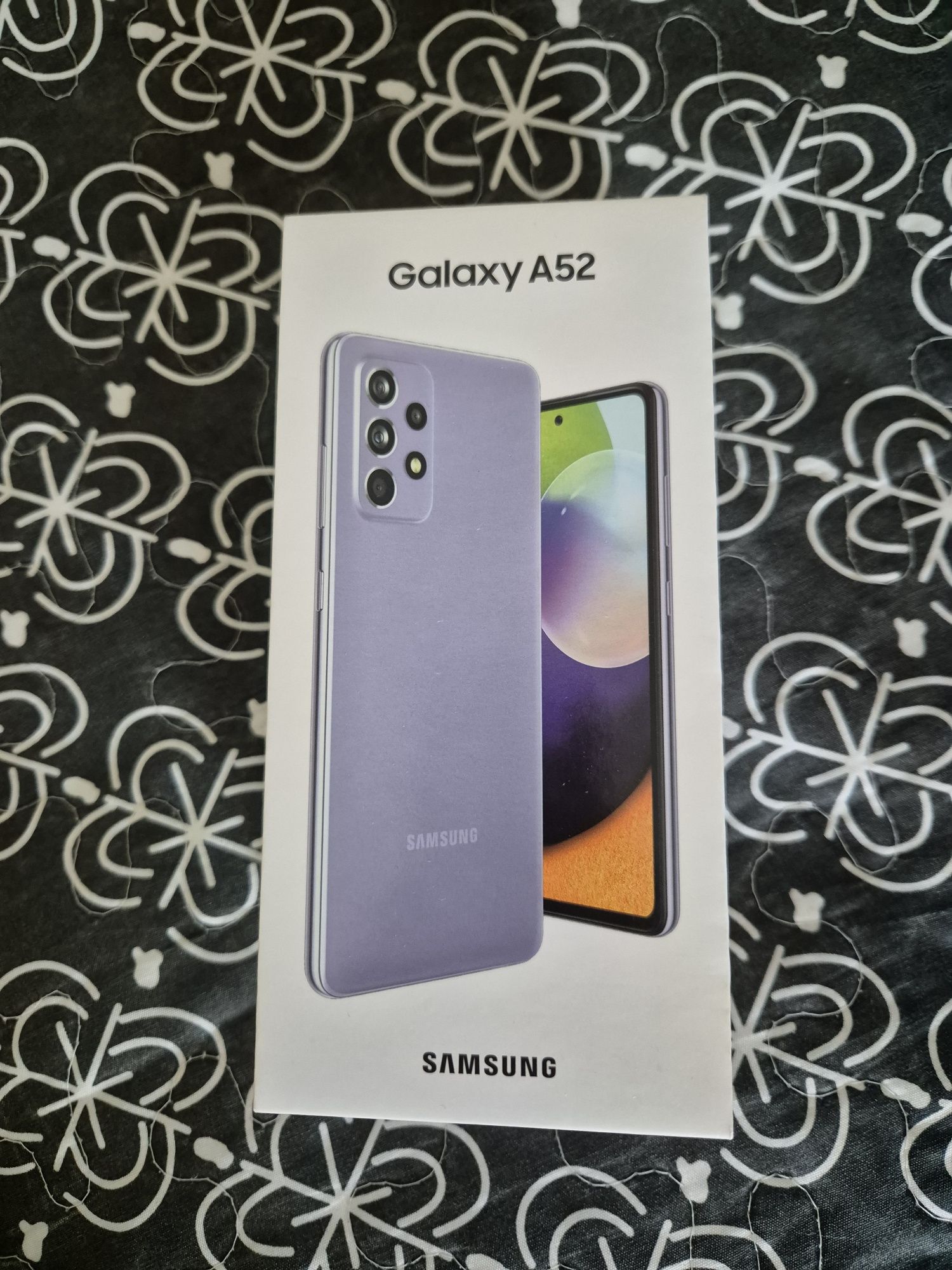 Телефон Samsung galaxy A52