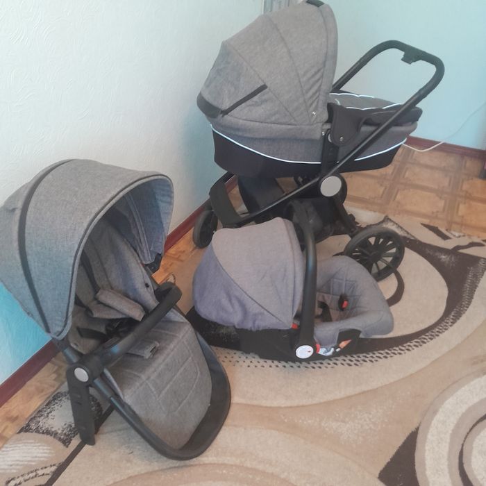 Продам коляску 3 в 1 . 30.000