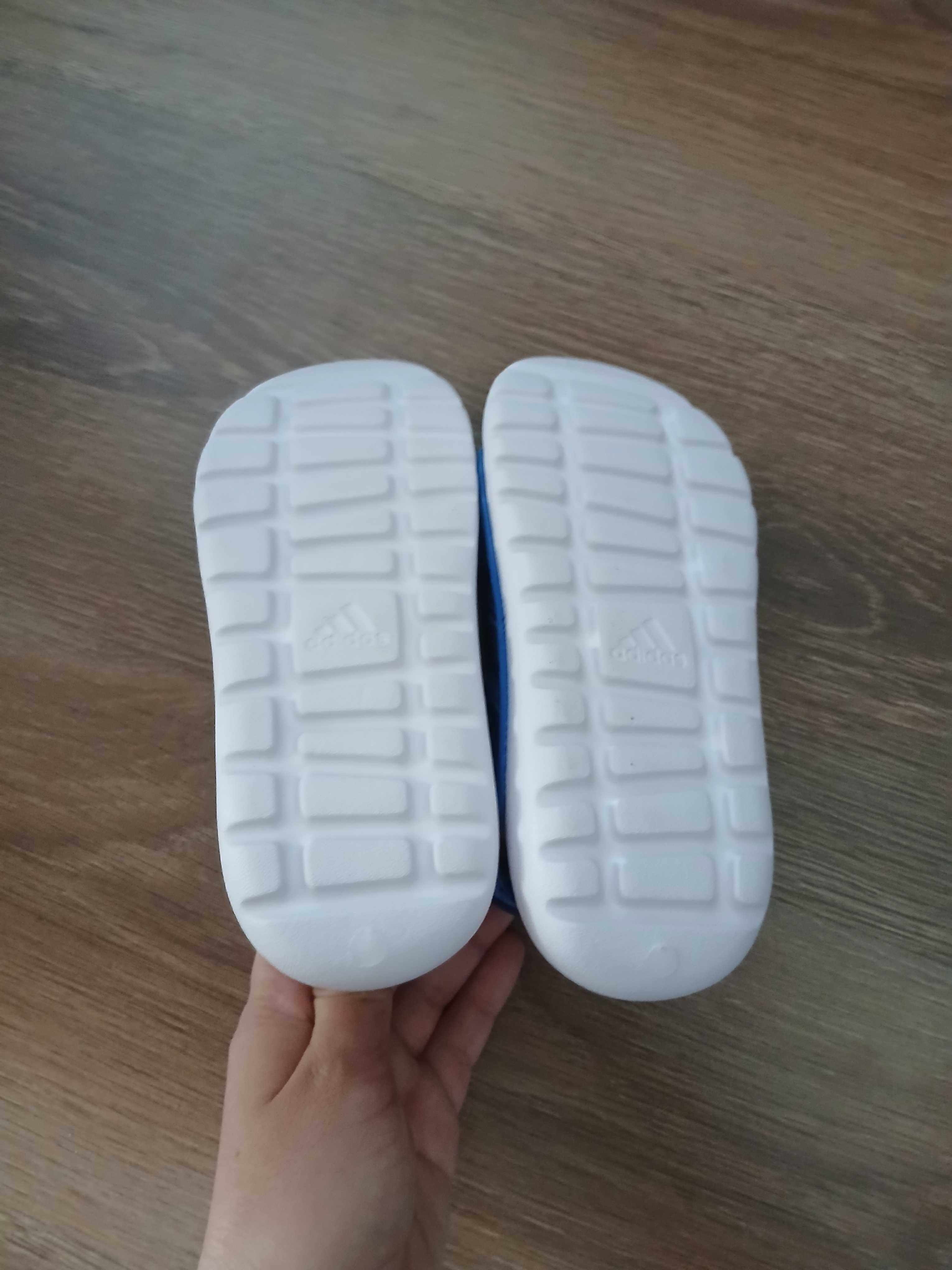 Нови сандали Adidas 29номер