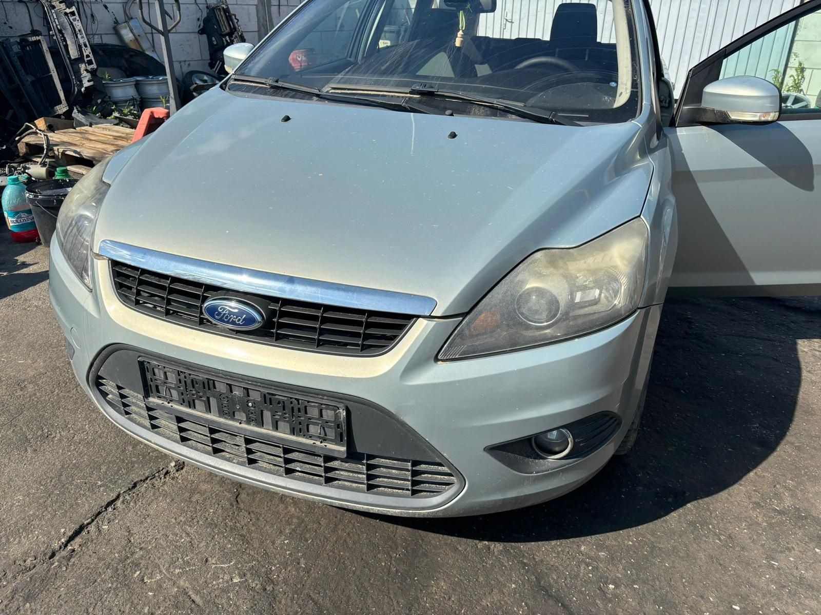 Bara fata ,capota faruri cu lupa ford focus 2 facelift 1,6 tdci euro 5