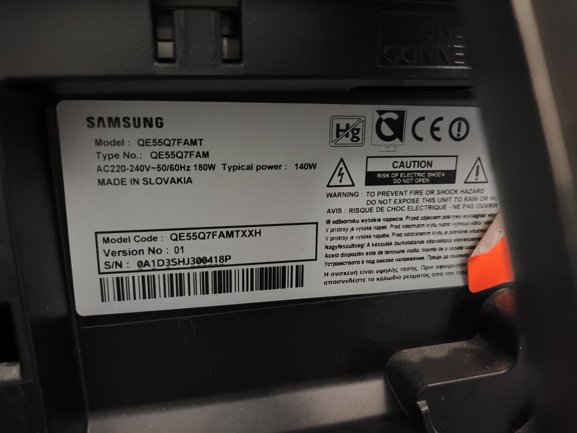 55" QLED Телевизор Samsung QE55Q7F