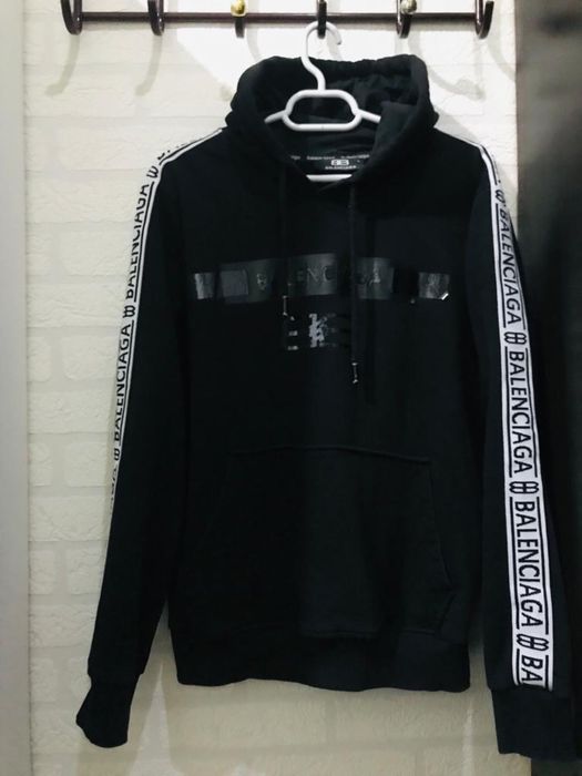 Tricouri Burberry Ralph L diverse