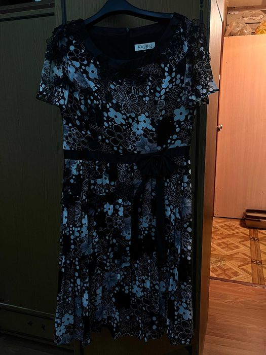 Платье женское, размер 48-50