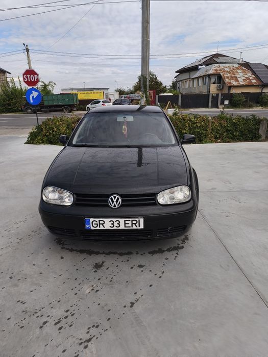 Vând Golf 4 preț negociabil