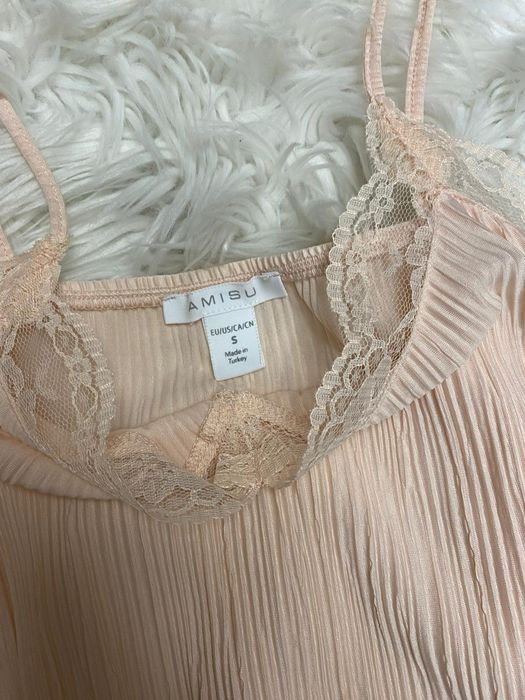 Top dama Amisu, măsura S