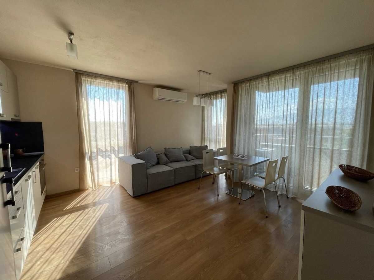 Дава се под наем Тристаен апартамент в София, Обеля 2 - 79 кв.м за 600 € - Снимка #1