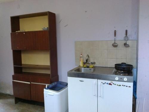 Дава се под наем Едностаен апартамент в София, Редута - 35 кв.м за 358 € - Снимка #2