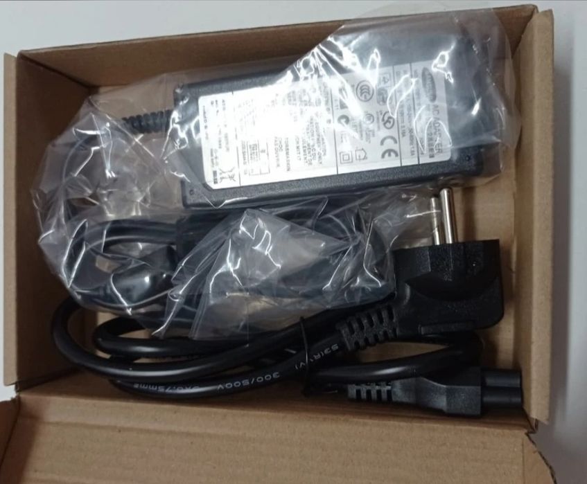 Зарядка для ноутбука Samsung 19V 3.16A 60W