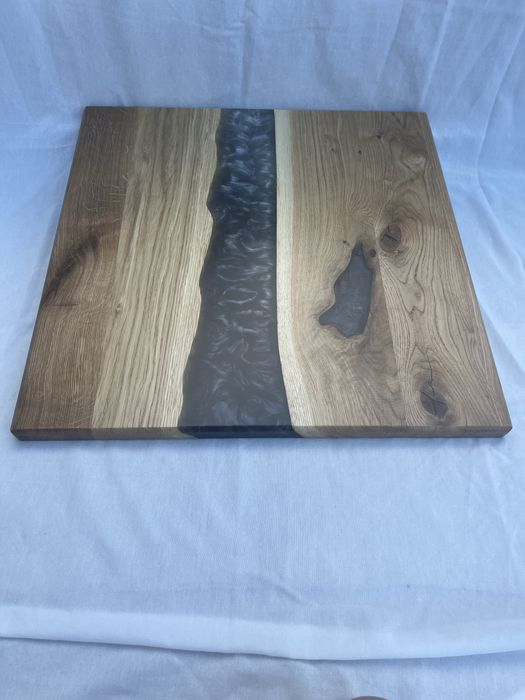 Дъбов плот с епоксидна смола