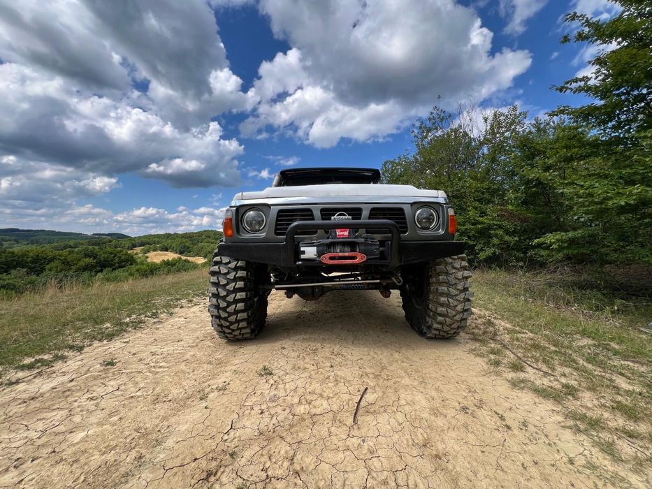 Vand Nissan Patrol Y60