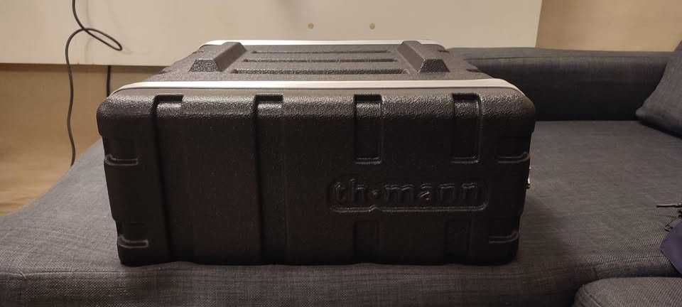 Hartke Kilo 1000w Amplifier + Hard Case