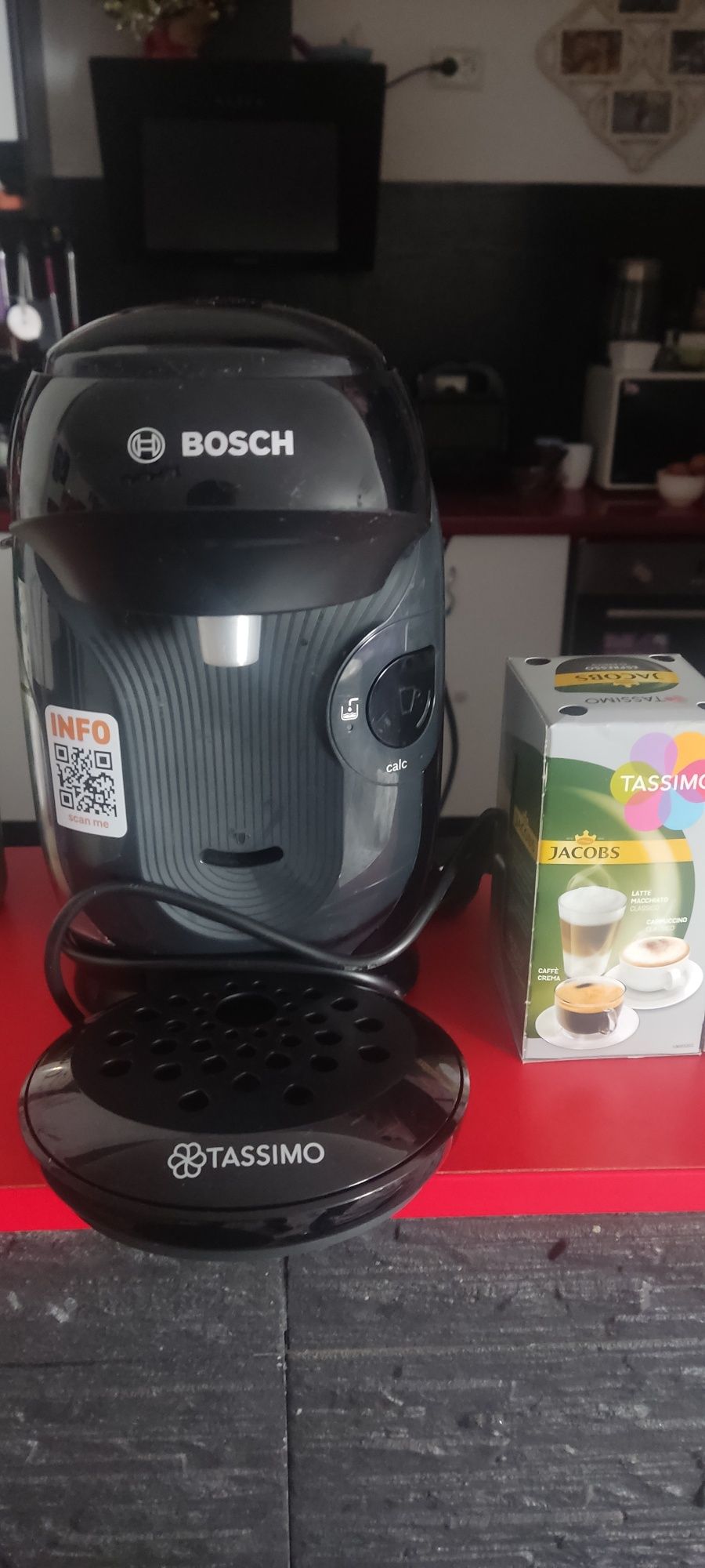 Aparat cafea TASSIMO+o cutie de capsule tassimo