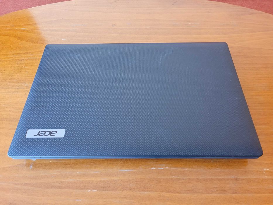 Laptop Acer TravelMate 5744, i3-380m, 8GB RAM, 320GB HDD, Windows 11