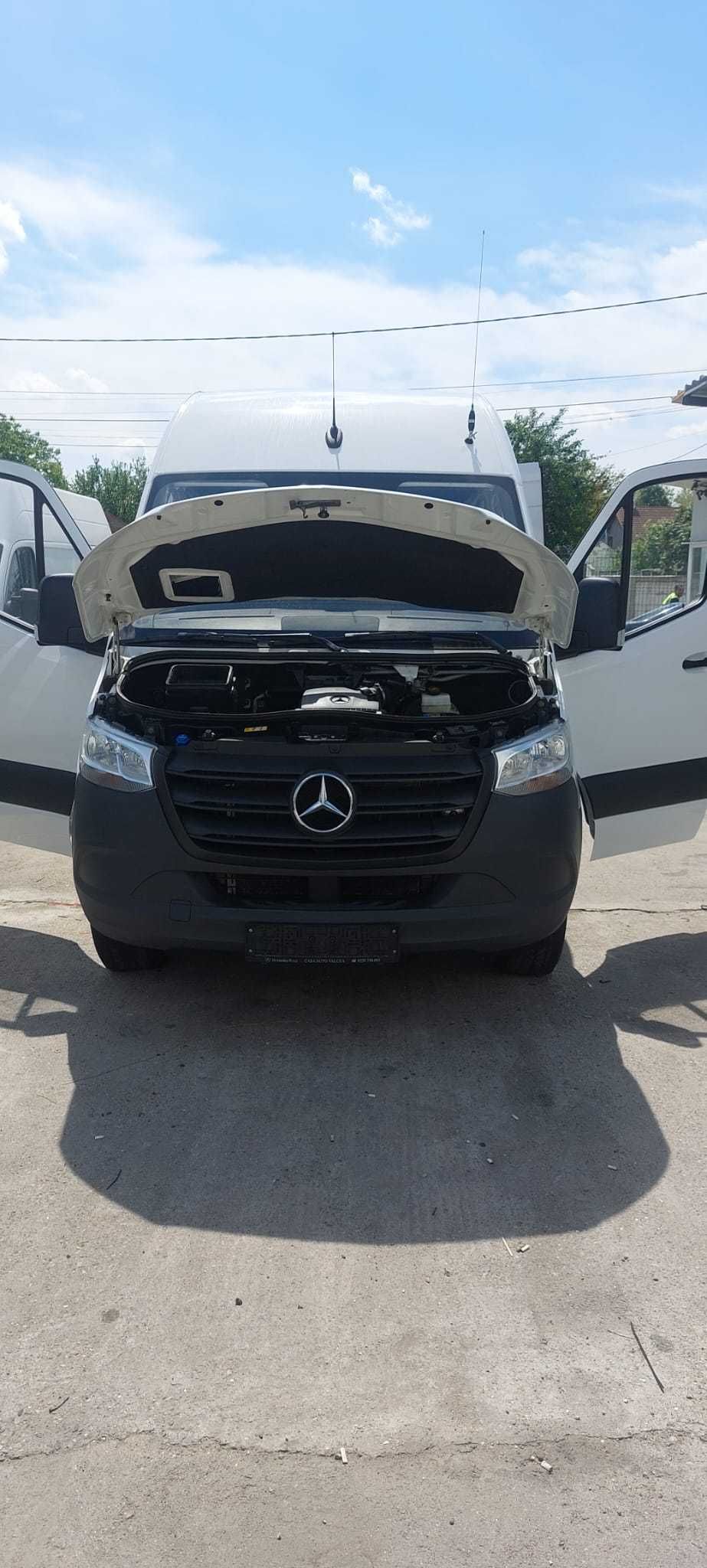 Mercedes Sprinter 2022 170 CP Automat