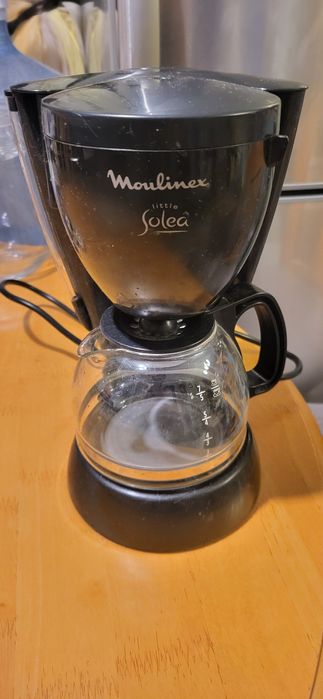 Кофеварка капельная Moulinex little solea