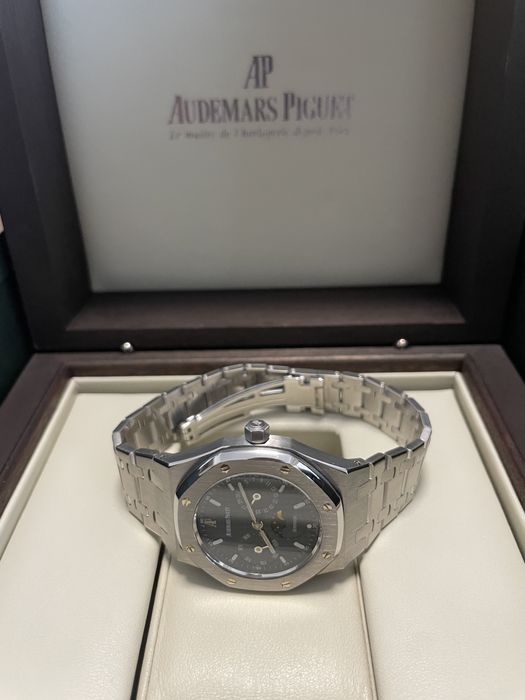 Часовник Audemars Piguet Royal Oak 36 Perpetual Calendar Blue Dial