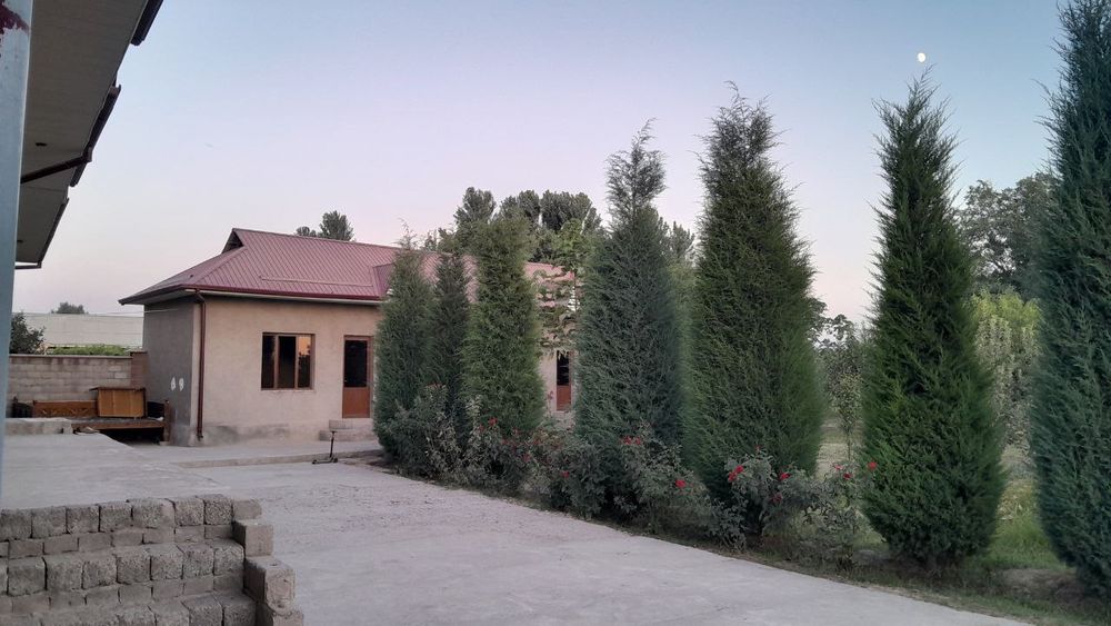 Срочно Уй ховли сотилади