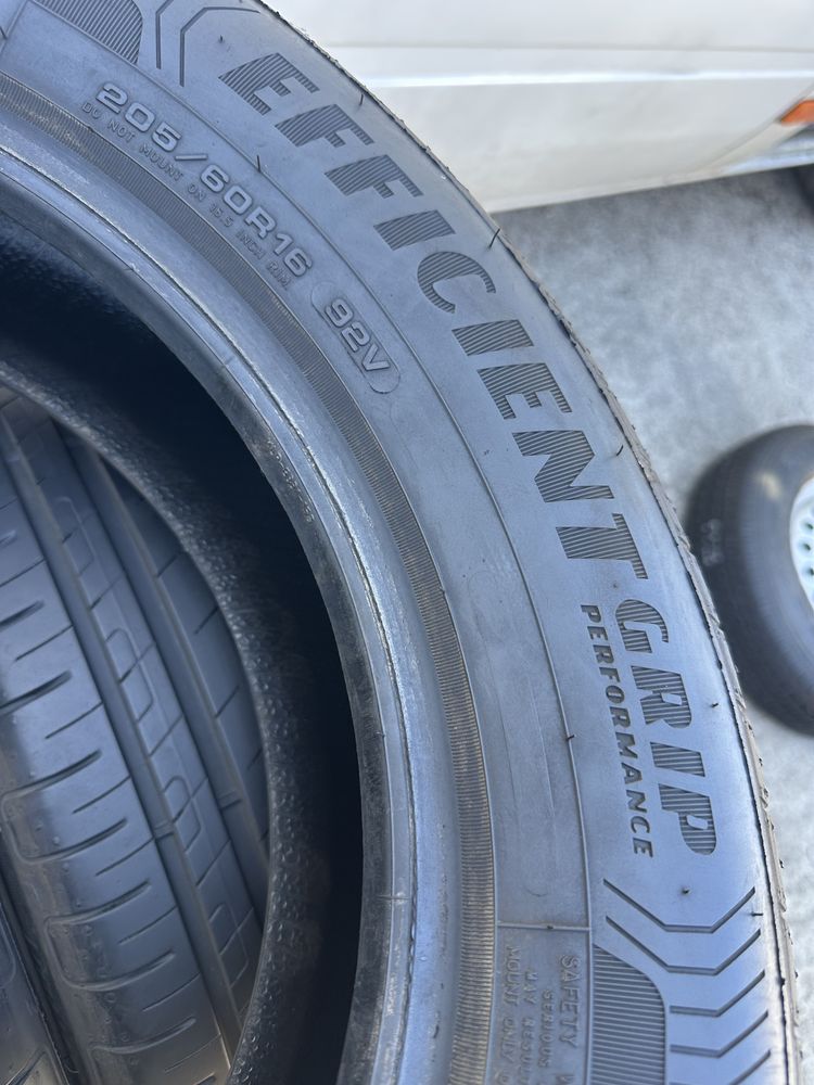205/60/16 GoodYear dot21
