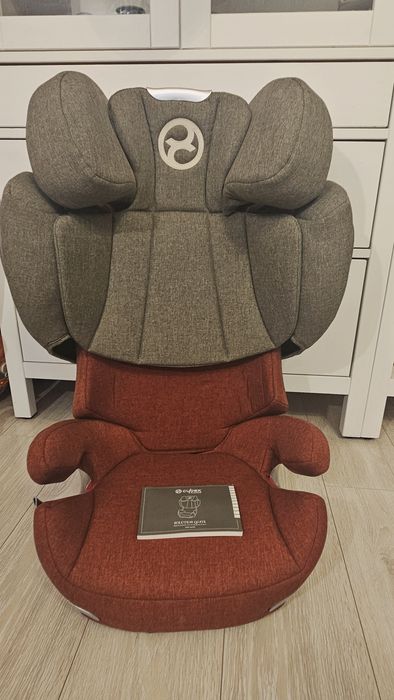 Vând scaun auto Cybex Solution q3  fix plus