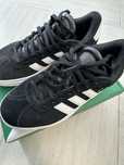 Adidas Court Bold