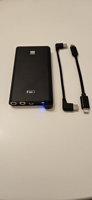 Vând FiiO Q3 THX - DAC/Amplificator Portabil