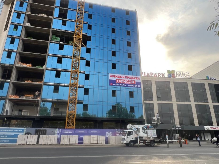 Аренда/Продажа В новом в Бизнес Центре