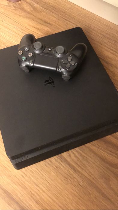 Ps4 Slim 512gb.