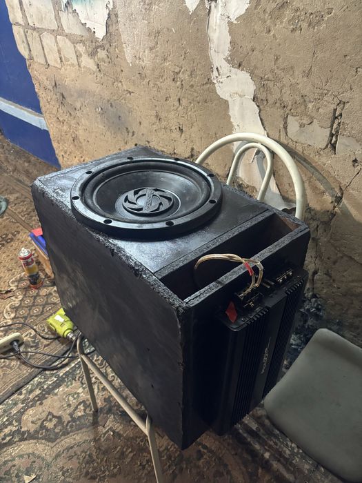 Сабвуфер с усилителем