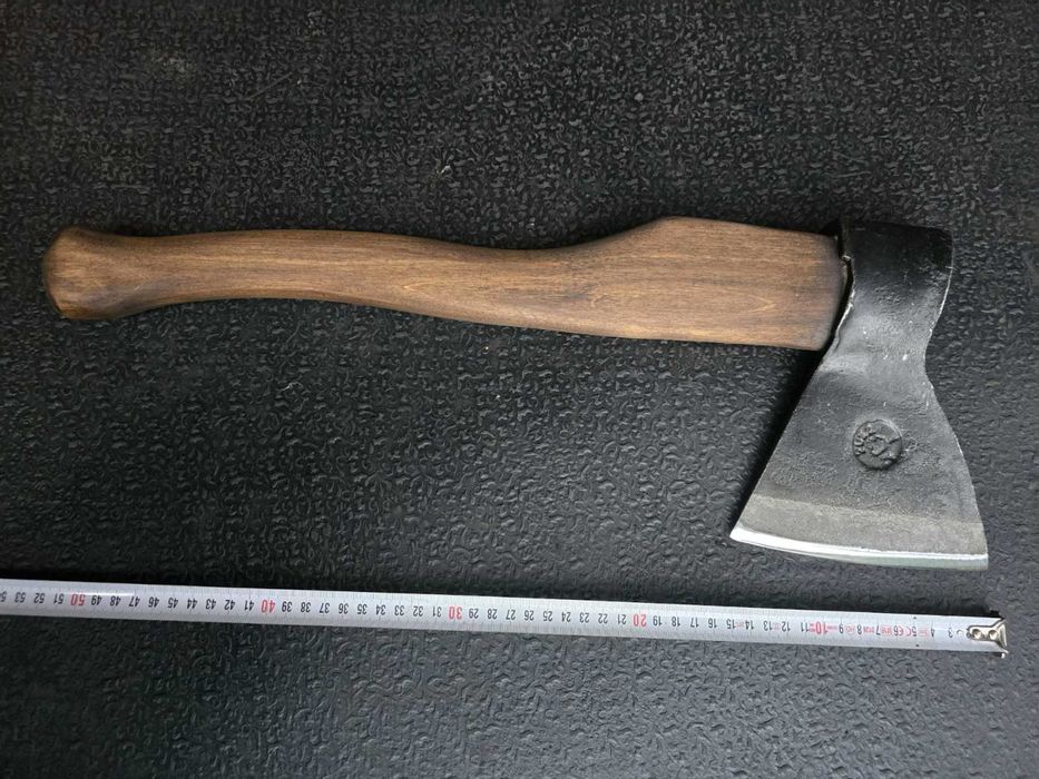 Топор Брадва секира