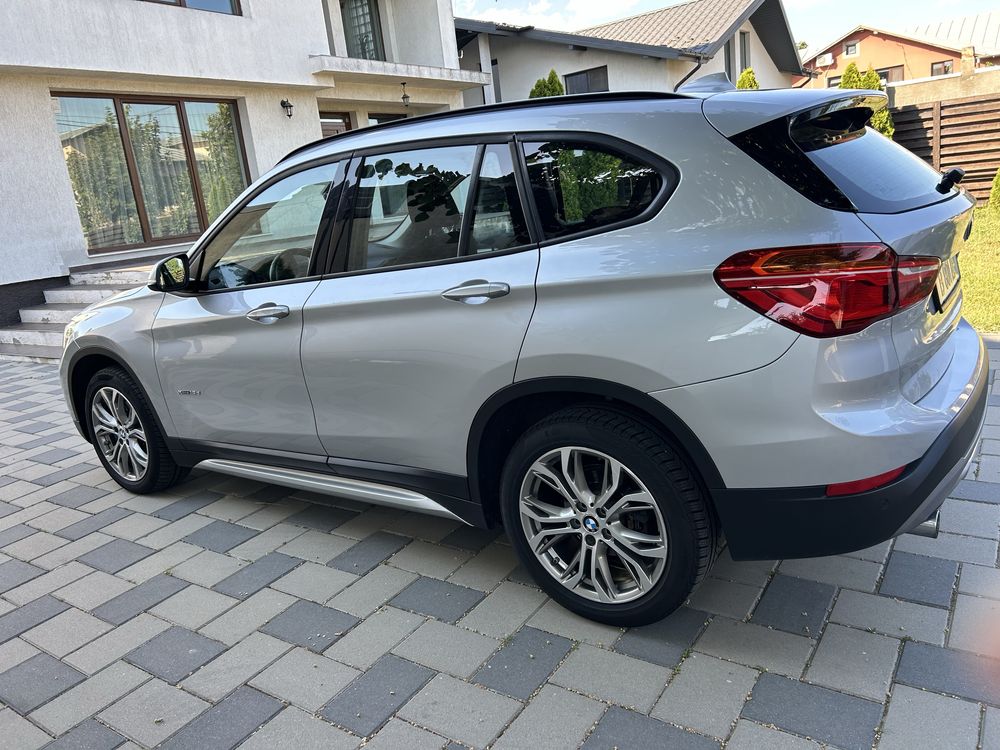 BMW X1 xDrive18d Sport Line