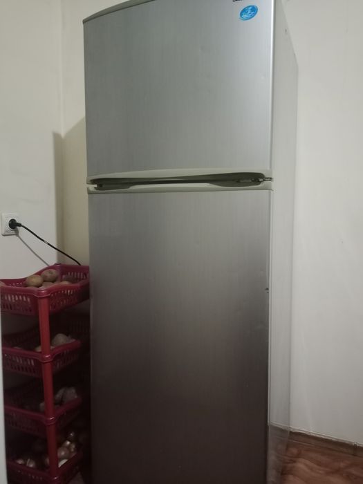 SAMSUNG холодильник