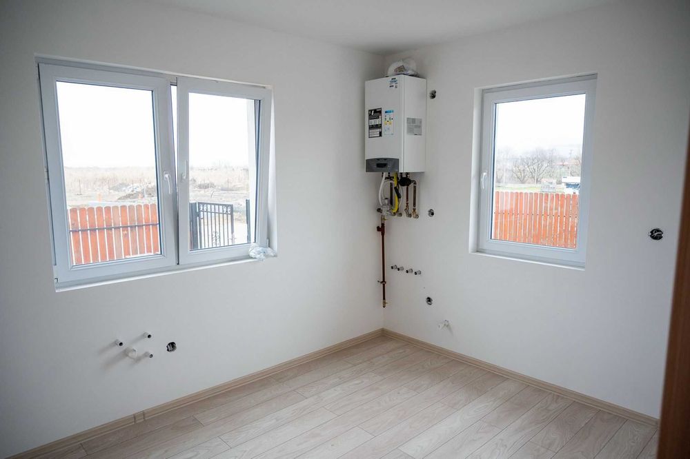 Vand casa noua caramida 120 mp Reghin