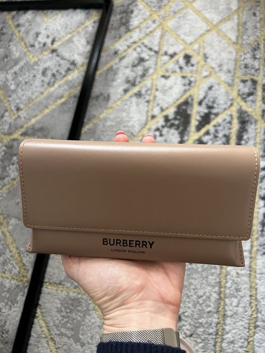 Слънчеви очила Burberry