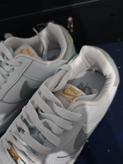 Nike Air Force 1, marimea 41, noi