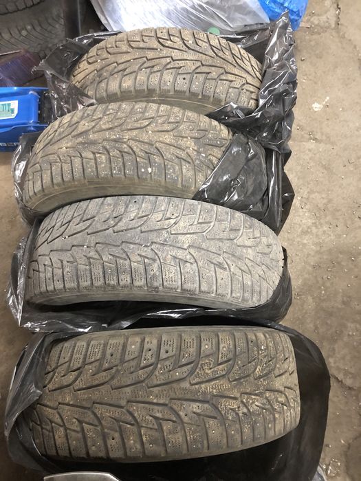 Продам резину Hankook 215/60 R16