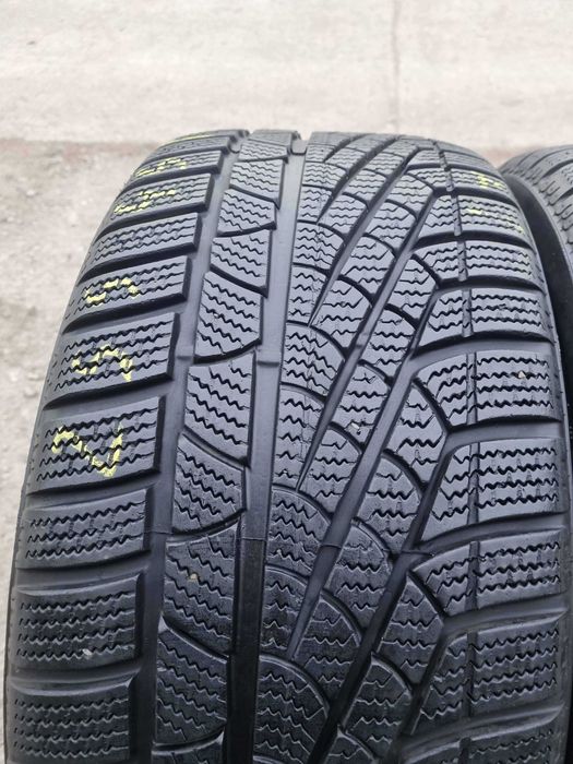 SET 4 Anvelope Iarna 255/45 R17 PIRELLI Sottozero Winter 240 98V