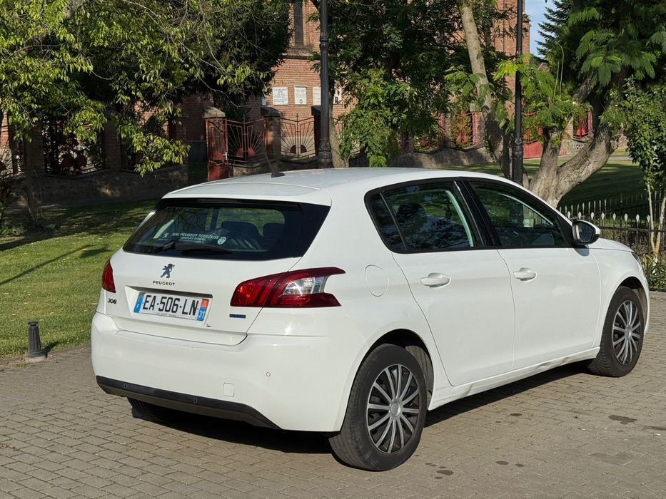 Peugeot 308 1.6HDI 120CP 2017 feline
