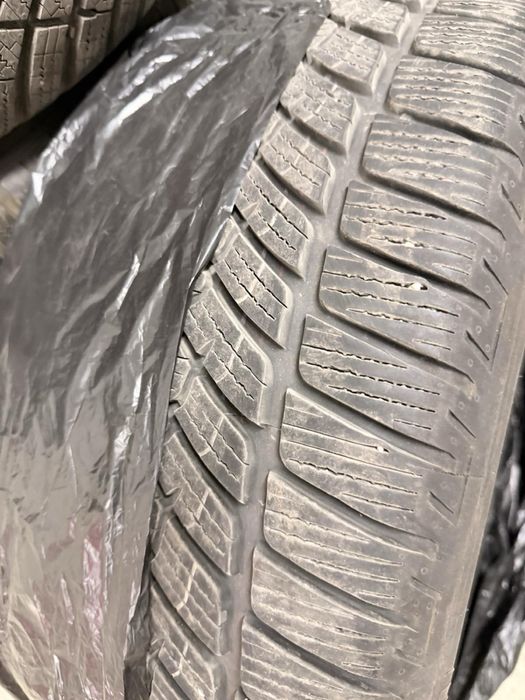 Зимни гуми 245/45/19