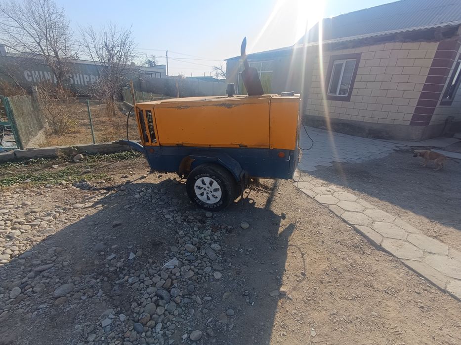 Воздушный компрессор