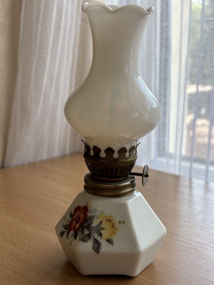 Lampa cu gaz de portelan