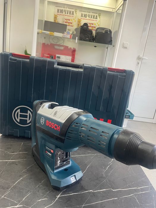 Акумулаторен перфоратор
Bosch GBH 18V-45 C Professional