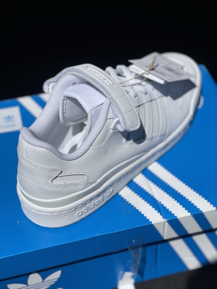 Adidas Forum Low white noi