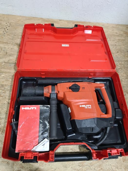 Ciocan rotopercutor Sds Max Hilti TE 60 AVR modelul nou