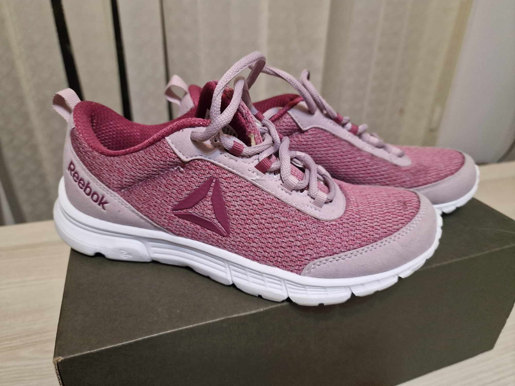 Pantofi sport Reebok femei mărimea 37 roz