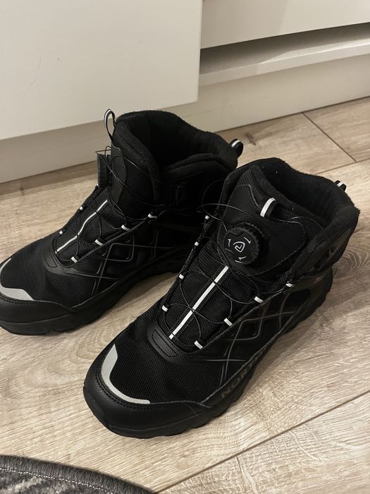 Зимняя обувь на мальчика