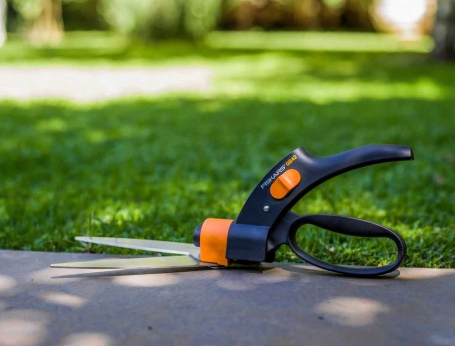 Foarfeca Fiskars GS42 cu servo-mecanism