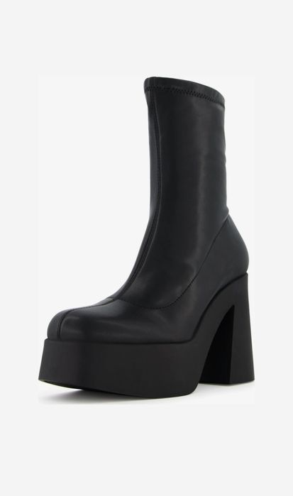 Дамски къси ботуши Bershka